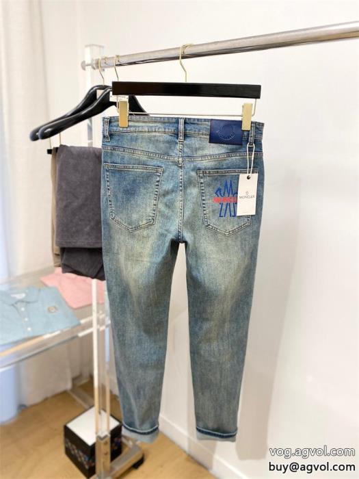 ブランド 偽物 激安MONCLER今や定番アイテム好評品大変大人気2025ジーンズ_0_0