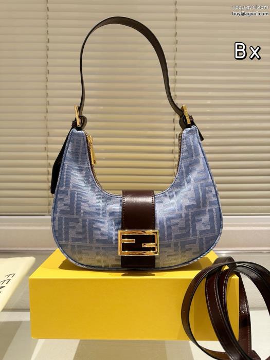 コピー 通販FENDI日本未入荷カラー期間限定VIPセールバッグ_0_5