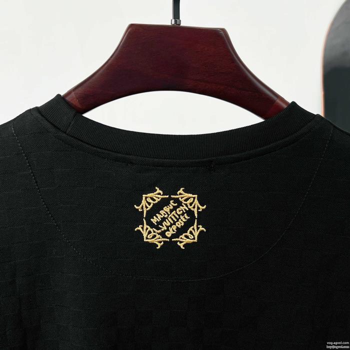 LOUIS VUITTON半袖Tシャツブランド 激安季節感をプラス人気商品SS23注目スタイル_0_3