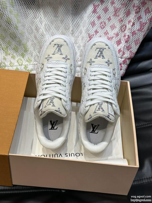 激安 ブランド限定SALE新商品☆完売必至LOUIS VUITTONスニーカー_0_4