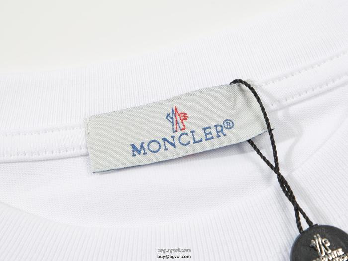 偽物 ブランド 激安半袖TシャツMONCLER品が良い通気性のいい_0_0