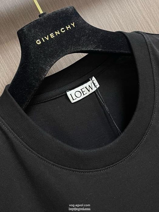 LOEWEブランド コピー 専門入荷予定SS23注目スタイル半袖Tシャツ_0_3