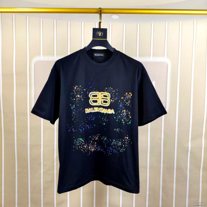 バレンシアガコピー 商品 ブランド2025の流行りの新品大人の色味半袖Tシャツ_0_0
