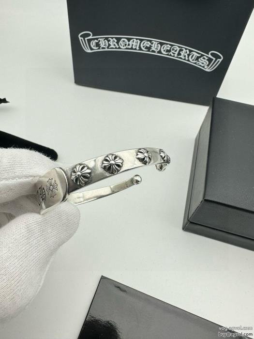 クロムハーツ腕輪使い勝手も良好人気話題ブランド 通販_0_1