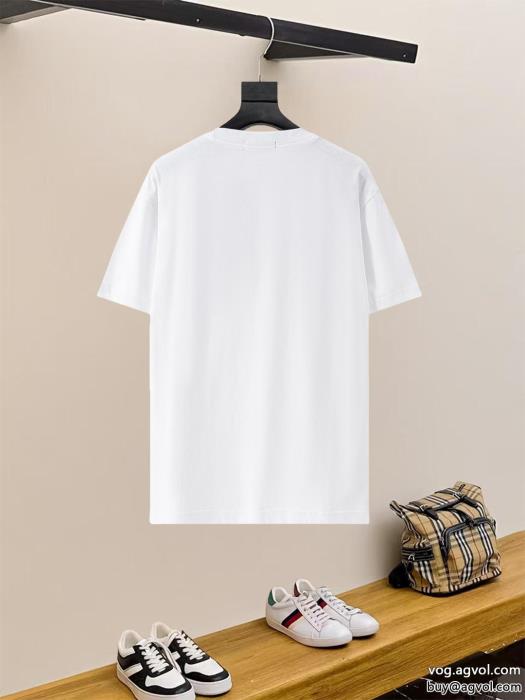 ブランド コピーフェンディ半袖Tシャツ人気沸騰中SS23限定版_0_2