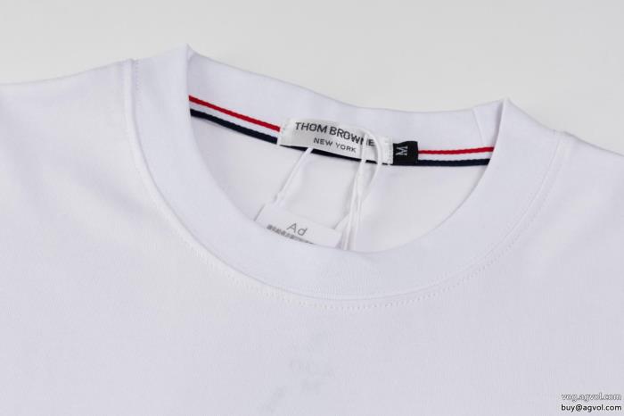 今季は色を使った注目新品SS23限定版激安 通販 ブランドTHOM BROWNE半袖Tシャツ_0_1