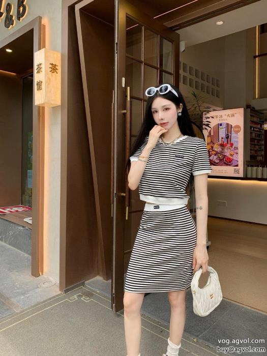 MIUMIUセット毎シーズン人気が高い必見素敵お上品ブランド 通販_0_2