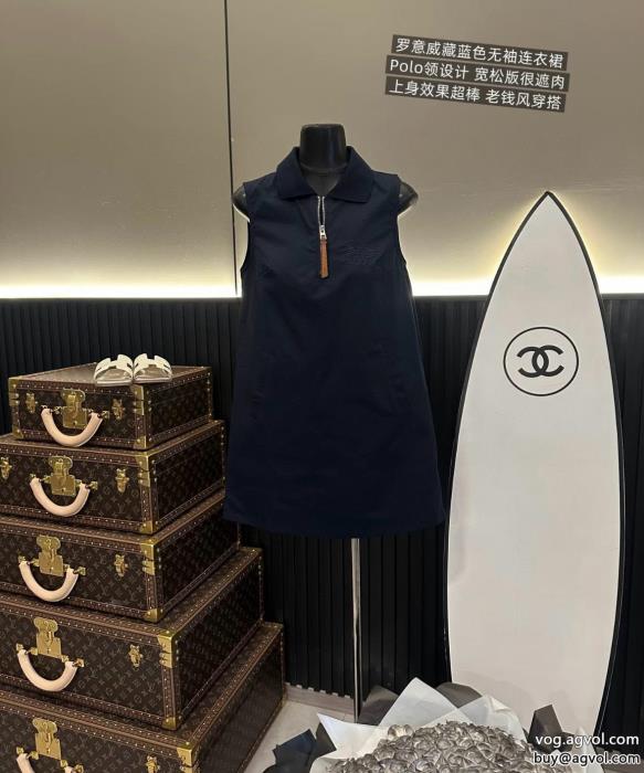 LOEWE激安 ブランド 通販2025用魅力的な今年らしいワンピース_0_4
