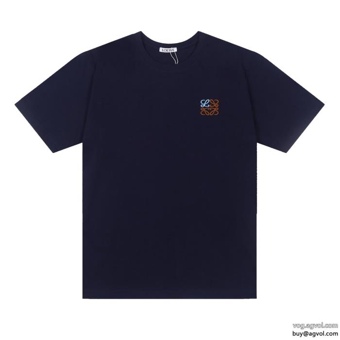 旬の気分を絶妙に高級感が好評です半袖TシャツLOEWEブランド コピー 販売 _0_3