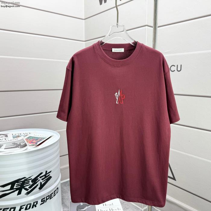 MONCLERコピー ブランド 優良半袖Tシャツ夏に向けて気になる大胆なデザイン_0_1