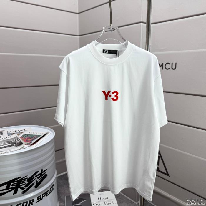 Y-3着こなし自在爆発的人気　再入荷ブランド コピー 優良半袖Tシャツ_0_4