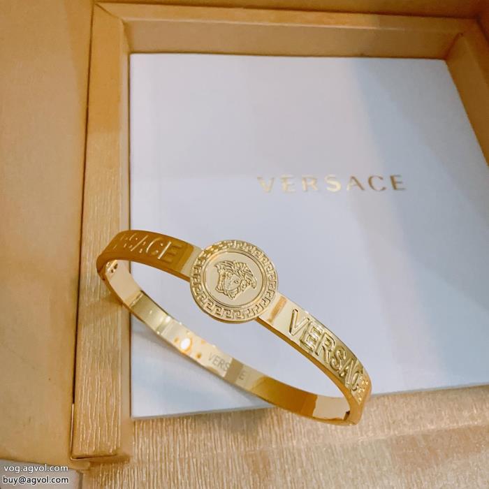 腕輪贅沢な逸品夏にぴったり限定アイテムブランド 偽物 激安VERSACE_0_1