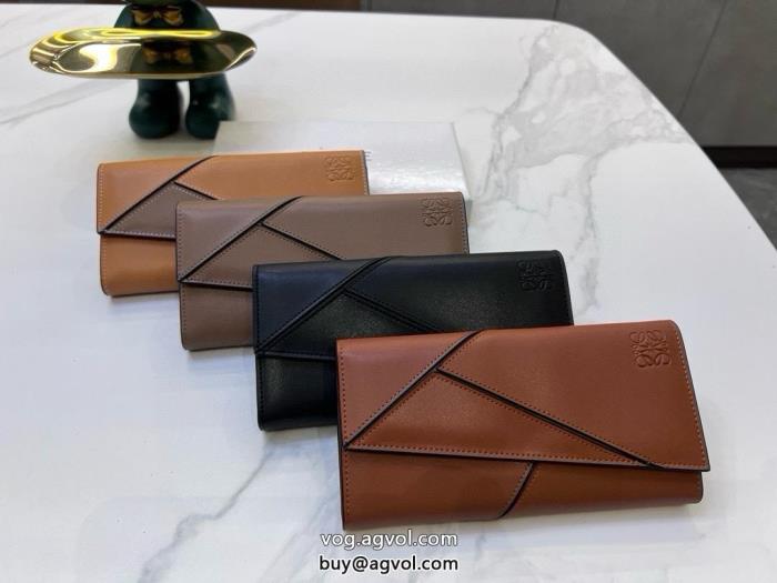 ブランド コピー 専門2025夏に意外と人気な新作きちんと感が抜群財布LOEWE_0_1