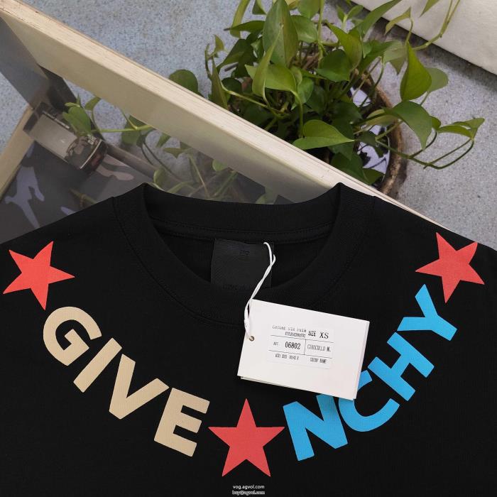ブランド コピー 販売日本未入荷最新話題沸騰中GIVENCHY半袖Tシャツ_0_3