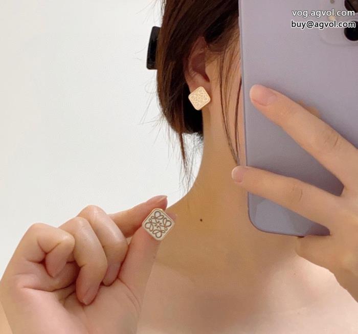 耳くぎ今年大人気2025SS大人OKコピー 商品 販売LOEWE_0_5