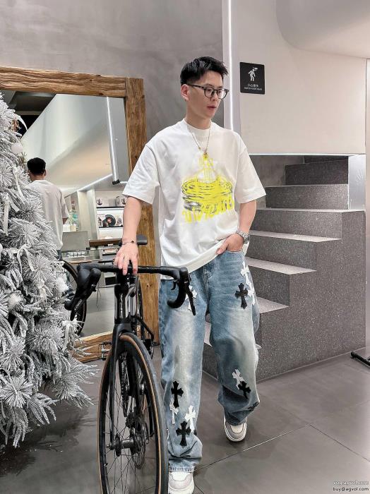 偽 ブランド VIVIENNE WESTWOODトレンドを追求した新作最大の魅力半袖Tシャツ_0_3