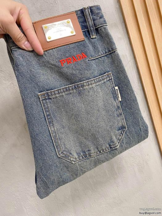 プラダコピー 品 販売2025新作も続々登場!新春セールアイテムジーンズ_0_3