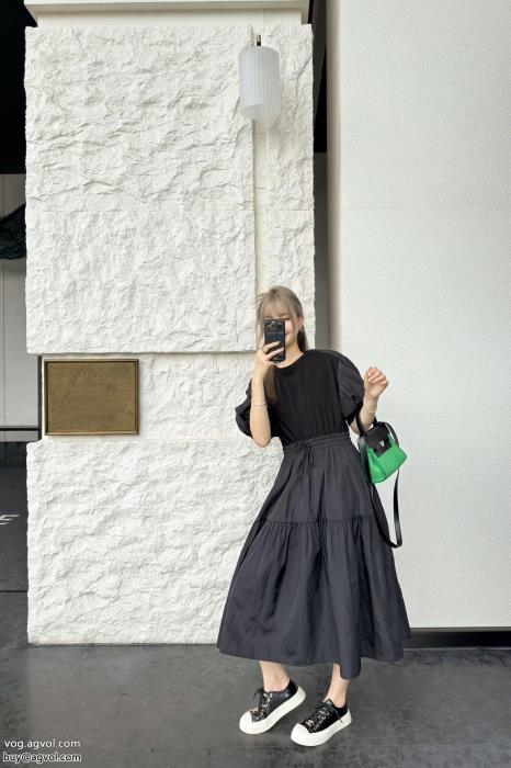 MONCLERワンピースブランド レプリカ格好良い自分へのご褒美_0_0