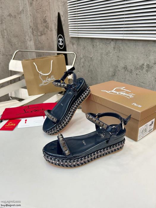 通販 ブランドサンダル清涼感どんなシーンにもChristian Louboutin_0_1