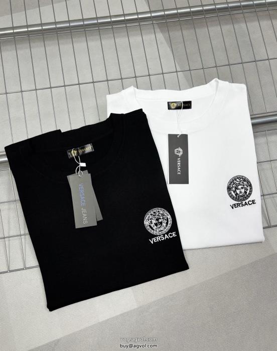 VERSACEブランド 品 コピー快適な履き心地爽やかな色合い半袖Tシャツ_0_2