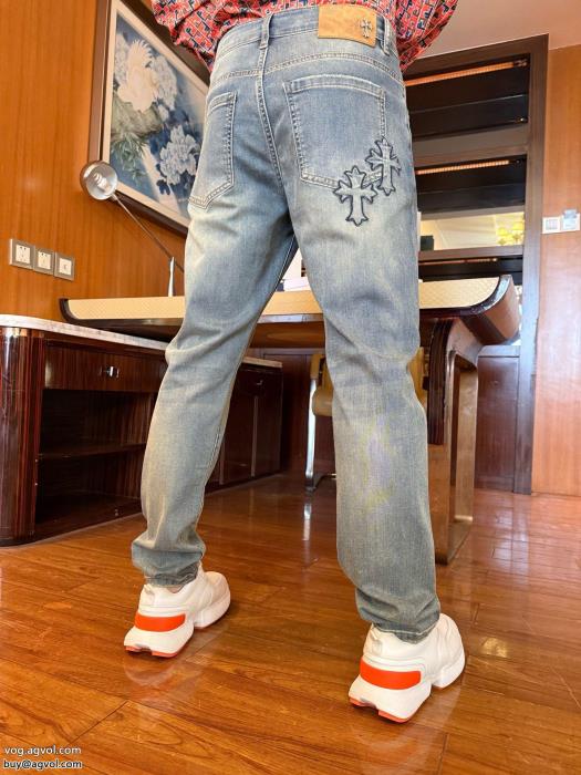 ジーンズ通勤スタイル上品な落ち感ある偽物 ブランド 激安CHROME HEARTS_0_3
