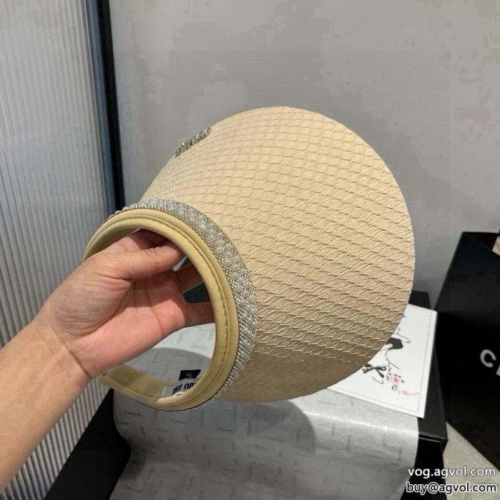 ブランド 偽物帽子好感度が高いアイテム話題が沸騰中MIUMIU_0_1