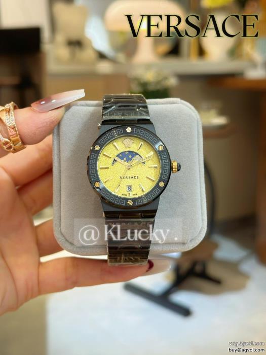 VERSACE腕時計ブランド 品 激安 通販日本未入荷洗練された魅力が光る_0_2