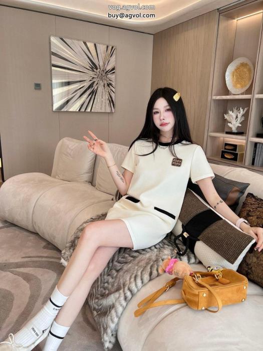 MIUMIUSS25極上発売人気上昇中ブランド 偽物ワンピース_0_2