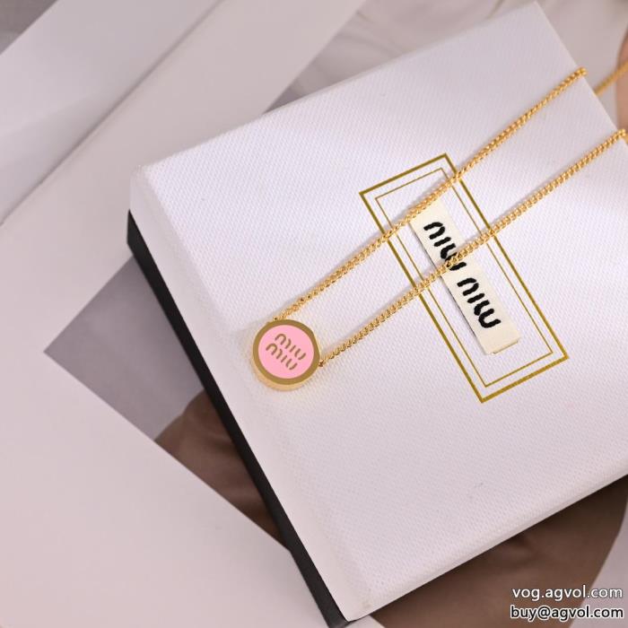 MIUMIUスーパー コピー 安心 存在感のある定番のスタイル2025限定ネックレス_0_1
