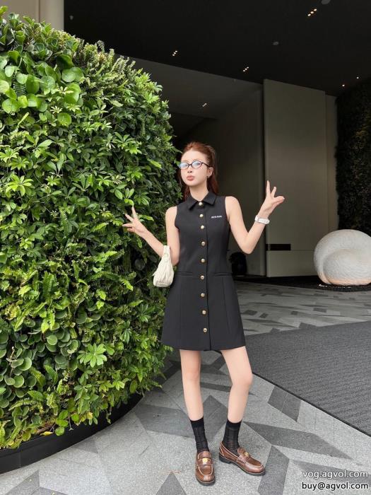 ワンピース夏の必須アイテムをトレンドの最先端にブランド 品 コピーMIUMIU_0_2
