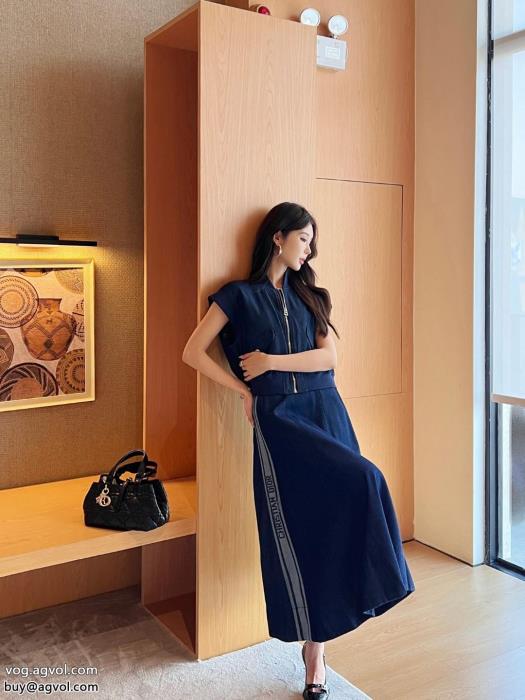 セットブランド コピー 安心人気セール100%新品最新人気　話題沸騰中DIOR_0_4