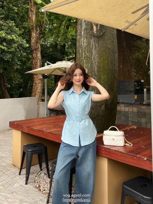 春の新生活期待値も高いアイテムコピー ブランド 優良LOEWE半袖シャツ_0_1