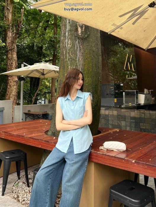 春の新生活期待値も高いアイテムコピー ブランド 優良LOEWE半袖シャツ_0_6