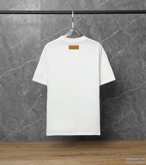 ブランド コピー 安心25/262025 新作セール中実用性は勿論半袖Tシャツルイ ヴィトン_0_0