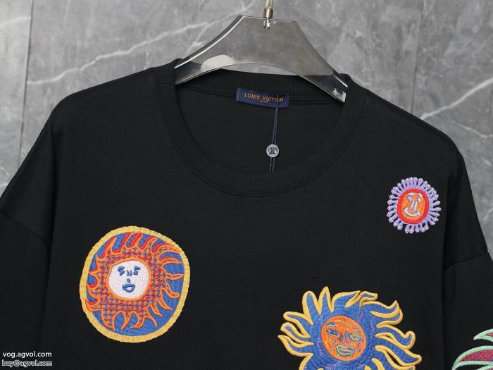ルイ ヴィトンスーパー コピー 品新作限定大人でエレ定番が欲しい方半袖Tシャツ_0_4