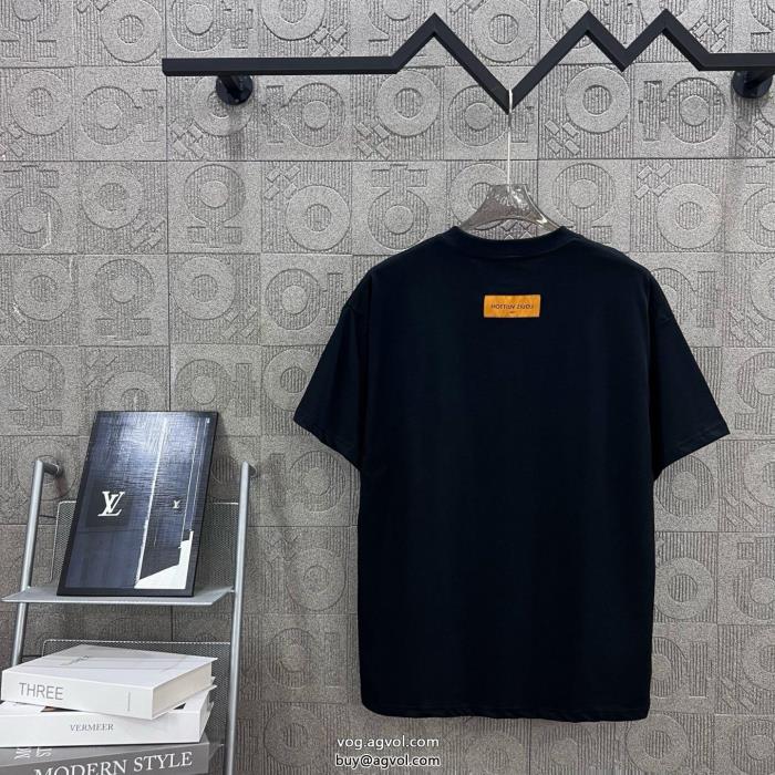 映え度MAX夏に爆発的な人気LOUIS VUITTONブランド 偽物 激安半袖Tシャツ_0_4