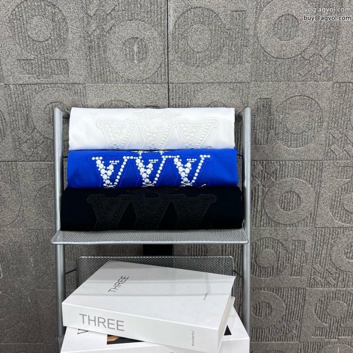 コピー 商品 販売独特の存在感著名人愛用ルイ ヴィトン半袖Tシャツ_0_1