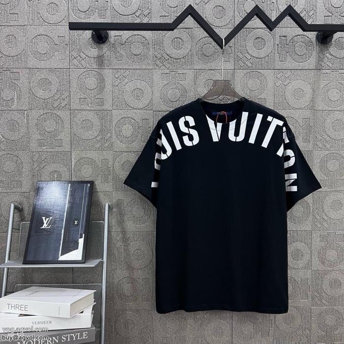 SS25オシャレオトナの余裕LOUIS VUITTONコピー ブランド 通販半袖Tシャツ_0_2