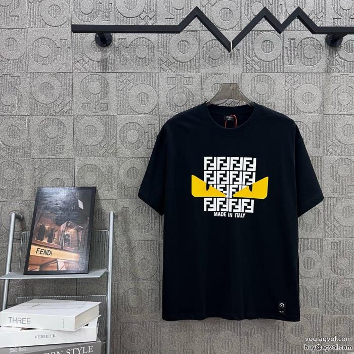 FENDIブランド コピー 激安高級感が好評ですロゴが素敵半袖Tシャツ_0_2