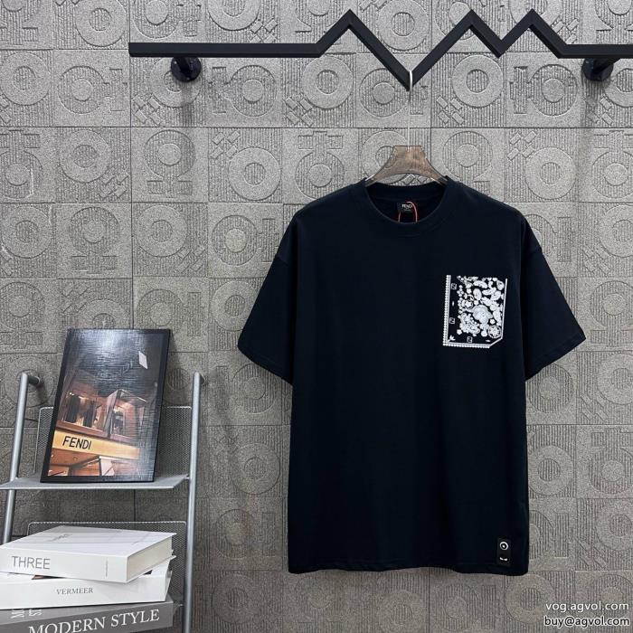 フェンディブランド レプリカ半袖Tシャツ正規品保証2025毎年大人気商品_2_1