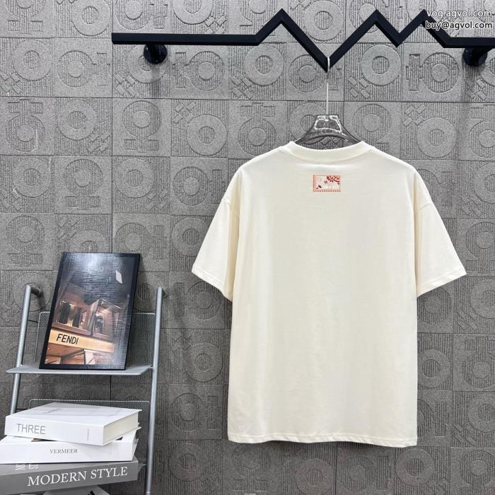 フェンディブランド レプリカ半袖Tシャツ正規品保証2025毎年大人気商品_2_4