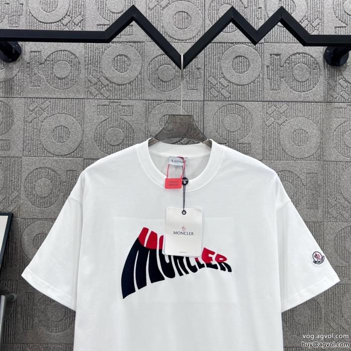 お洒落さんの愛用率が高い最大の魅力ブランド 偽物モンクレール半袖Tシャツ_0_5