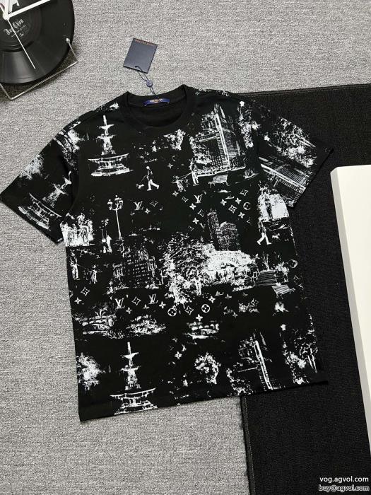 LOUIS VUITTON新春セールアイテム今年の2025コーデに活躍するブランド 品 激安 通販半袖Tシャツ_0_0