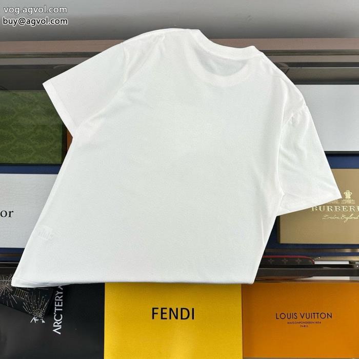 ブランド 偽物 通販半袖TシャツLOUIS VUITTONゆったりシルエット透け感の持つ涼しげな印象_0_2