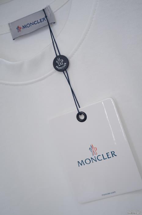 半袖TシャツMONCLER通販 ブランド在庫あり即発抜け感や着心地重視_0_0