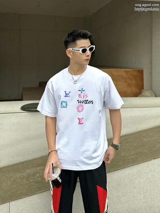 LOUIS VUITTON大人感漂う2025新作注目新ブランドブランド フェイク半袖Tシャツ_0_2