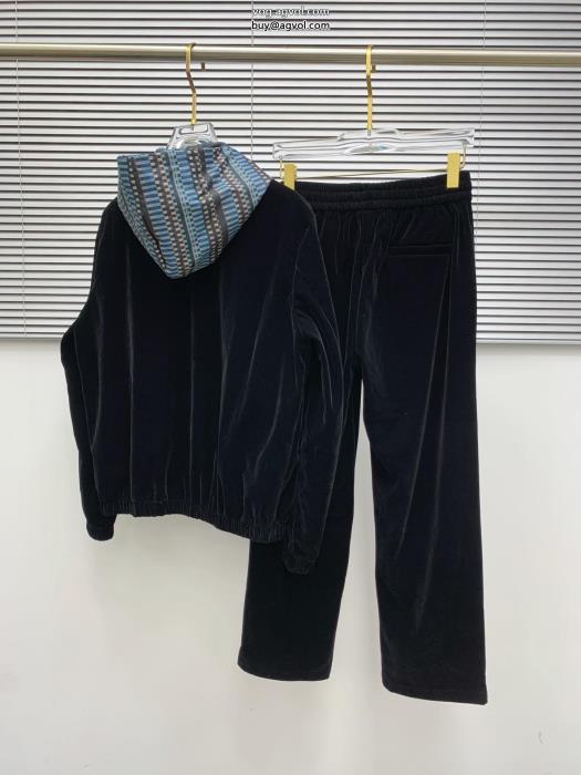 新作日本未入荷流行の最前線ブランド コピー 優良セットLOUIS VUITTON_0_2