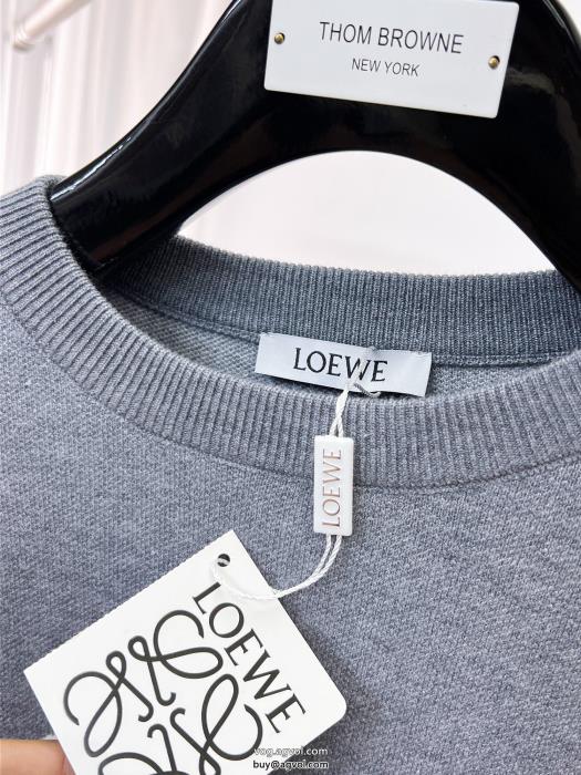 セーターLOEWE通勤スタイルセールで格安コピー 品 販売_0_4