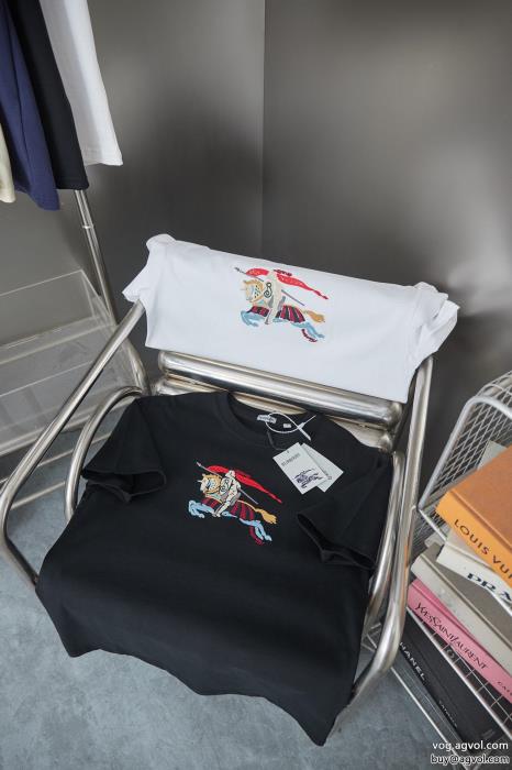 爽快感が絶妙にマッチ流行の最前線ブランド コピー ショップ半袖TシャツBURBERRY_0_2