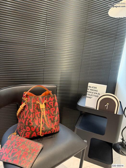コピー ブランド数量限定奇跡の入荷特価セールバッグLOUIS VUITTON_0_5